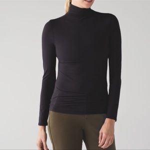 Lululemon turtleneck top